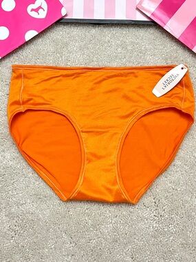 NWT Victoria's Secret Fabulous Orange Satin Smooth Hiphugger Panties VS Medium M